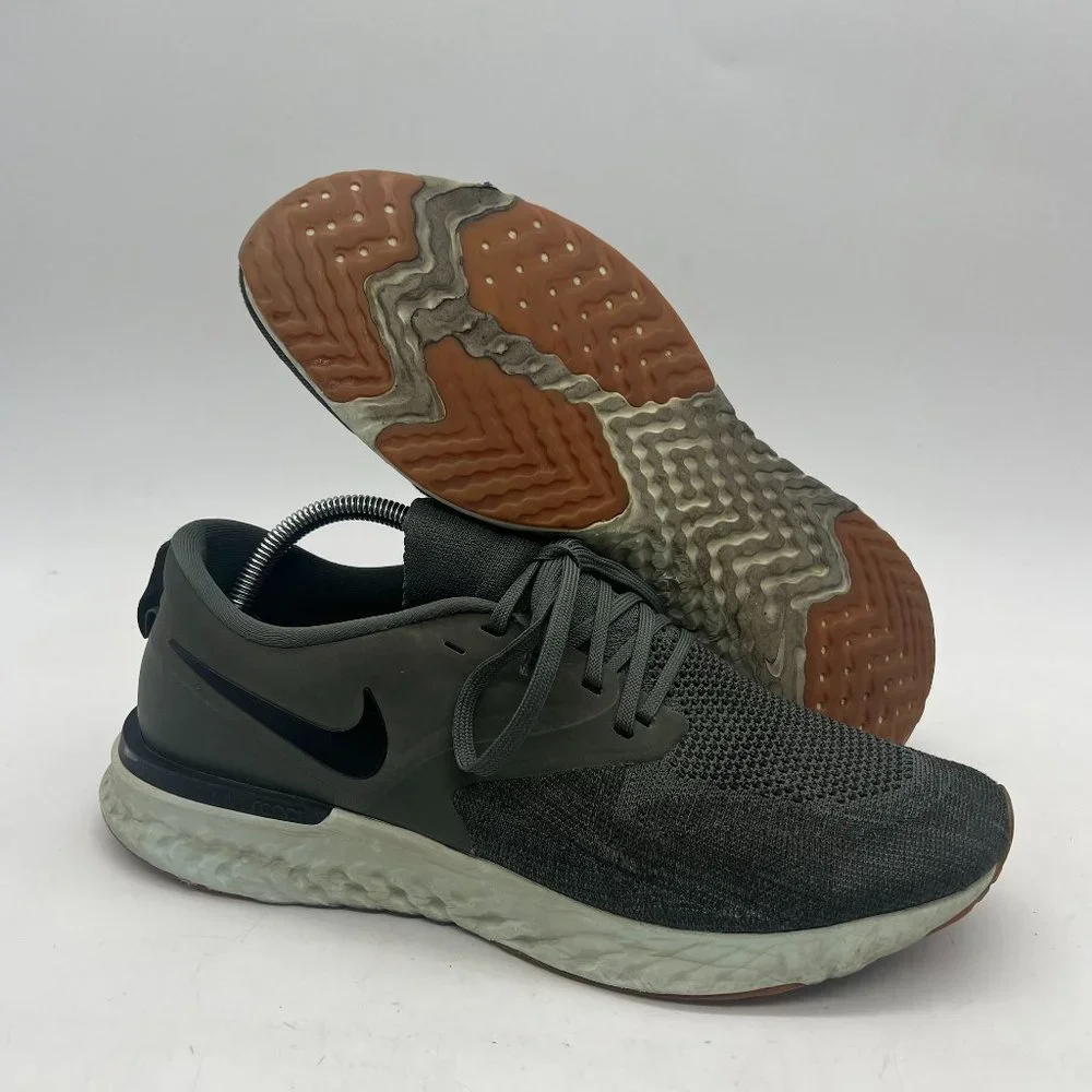 Nike Men's 10.5 Odyssey React 2 Flyknit AH1015-300 Green Running Shoes Lace Up